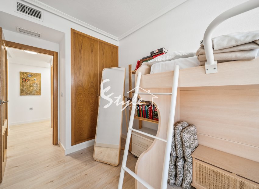 Reventa - Ático - Torrevieja  - La Mata