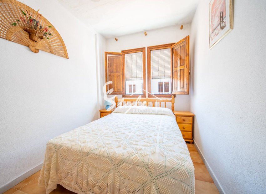 Reventa - Casa de Pueblo - Torrevieja  - La Mata