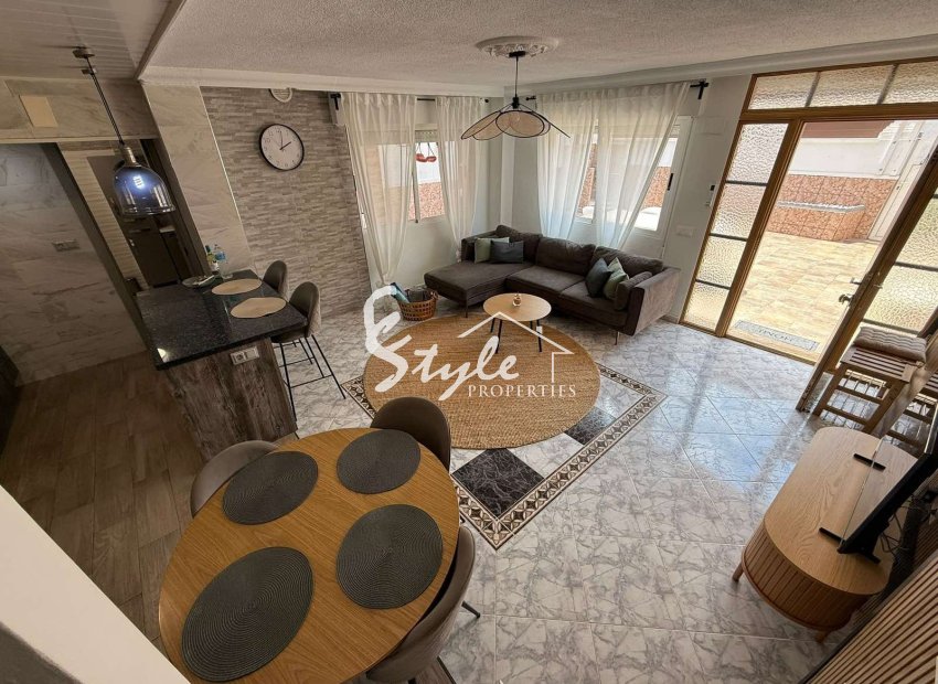 Reventa - Chalet pareado - Los Altos