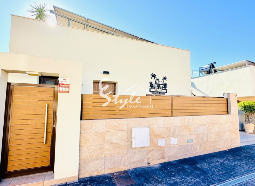 Reventa - Chalet pareado - Los Montesinos - La Herada