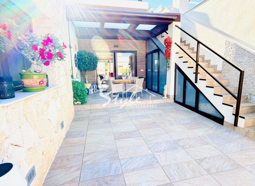 Reventa - Chalet pareado - Los Montesinos - La Herada