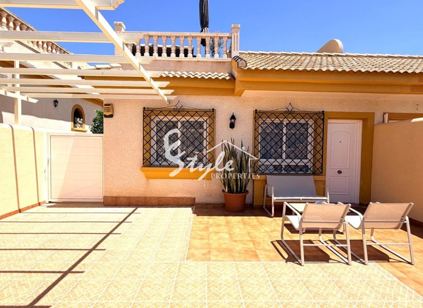 Reventa - Chalet pareado - Los Montesinos - Urbanizacion montesol