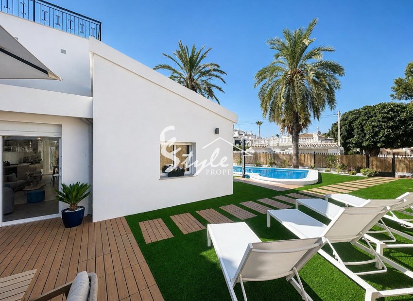 Reventa - Chalet pareado - Orihuela-Costa - Punta Prima