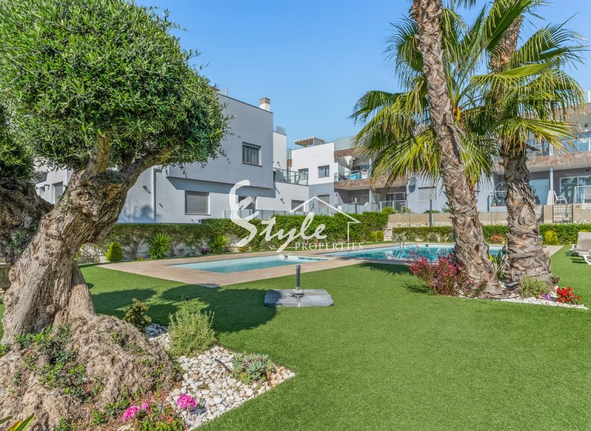 Reventa - Chalet pareado - Punta Prima - Marina Med