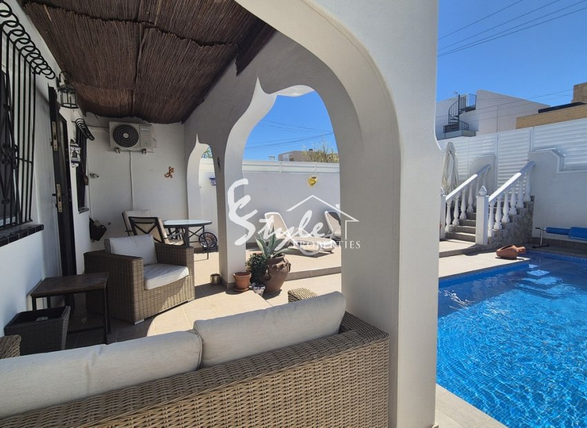 Reventa - Chalet pareado - San Miguel De Salinas - Costa Blanca