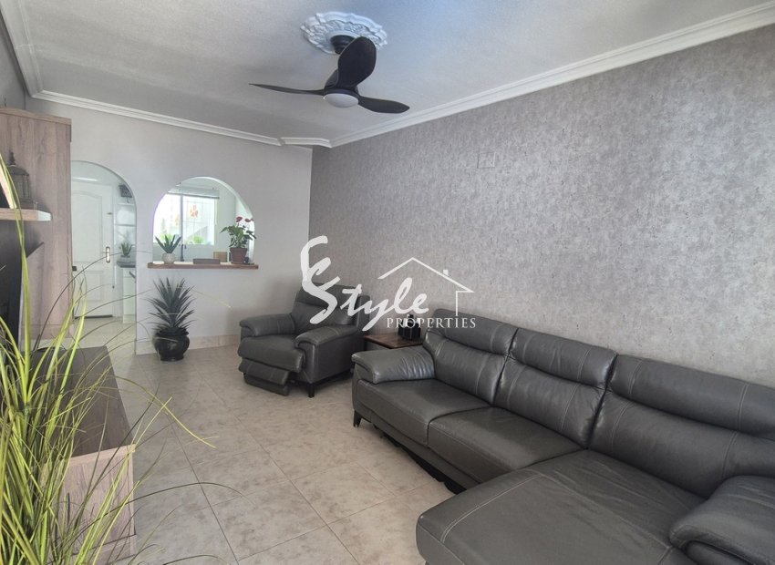 Reventa - Chalet pareado - San Miguel De Salinas - Costa Blanca