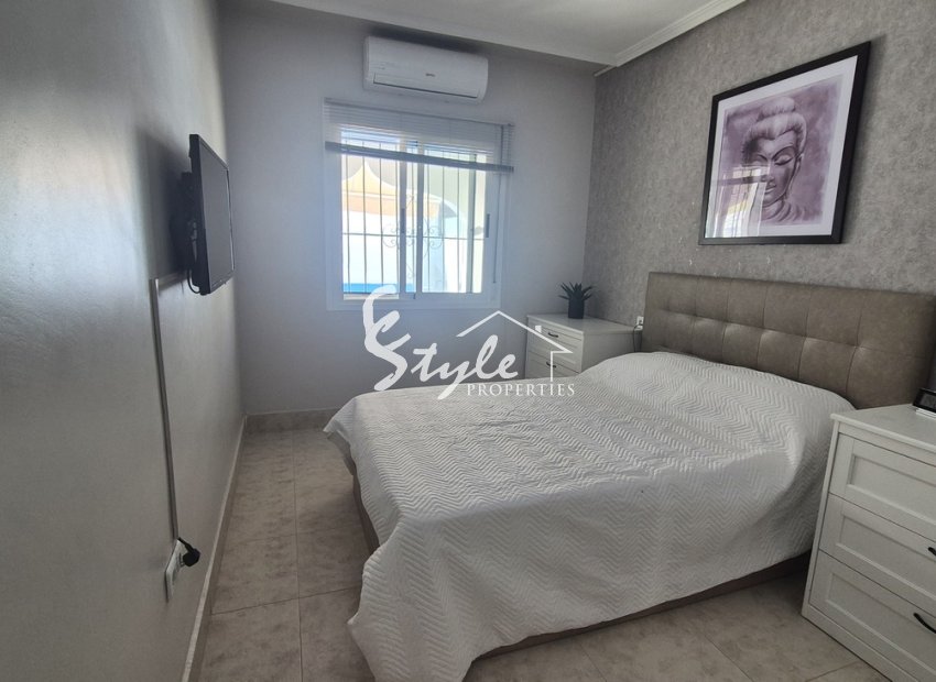 Reventa - Chalet pareado - San Miguel De Salinas - Costa Blanca