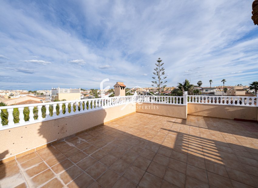 Reventa - Chalet pareado - Torrevieja - El Chaparral