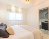 Reventa - Chalet pareado - Torrevieja