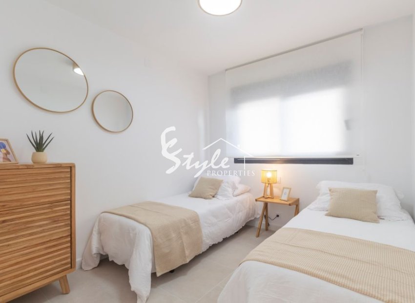 Reventa - Chalet pareado - Torrevieja