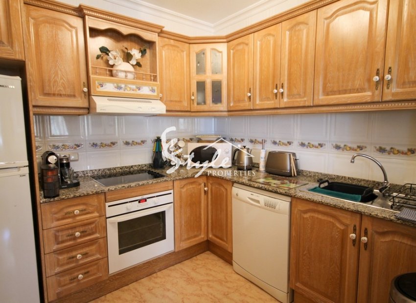 Reventa - Chalet pareado - Villamartín - Villamartin