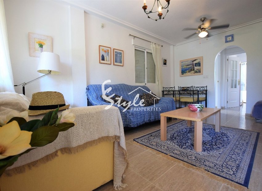 Reventa - Chalet pareado - Villamartín - Villamartin