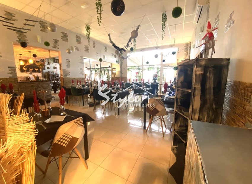 Reventa - Commercial - Algorfa - Inland