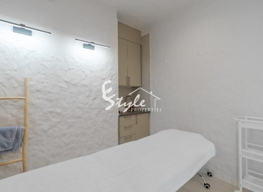 Reventa - Commercial - Alicante - Center