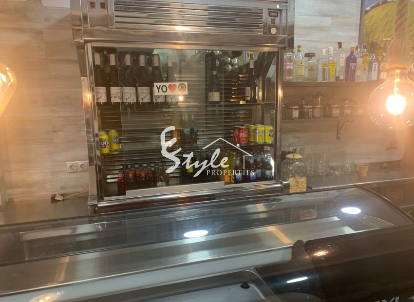 Reventa - Commercial - Alicante