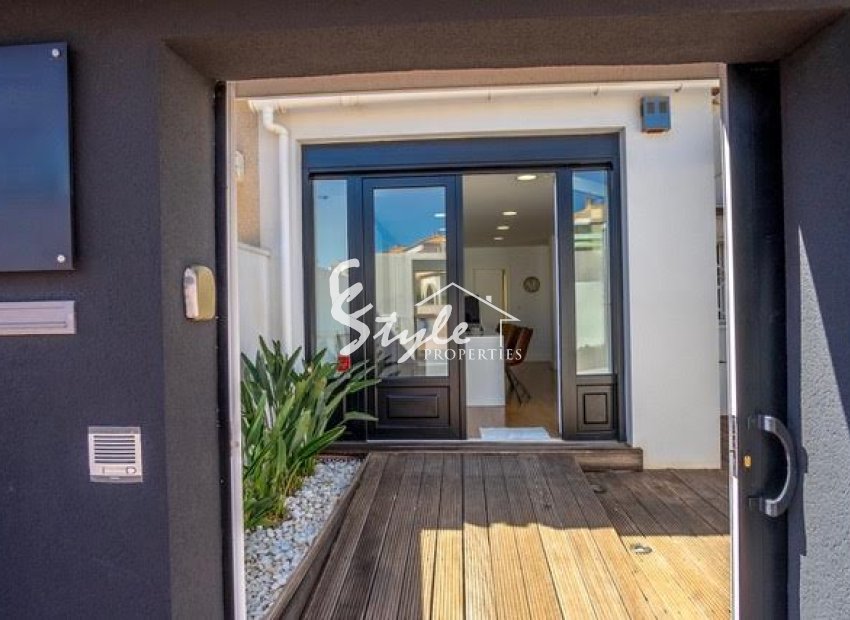 Reventa - Commercial - Torrevieja  - Torrevieja