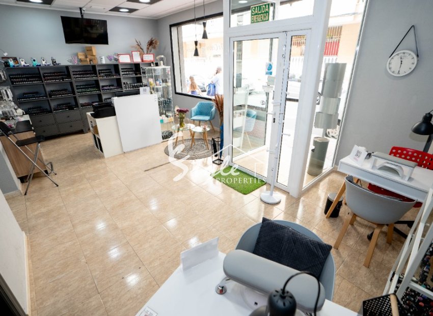 Reventa - Commercial - Torrevieja