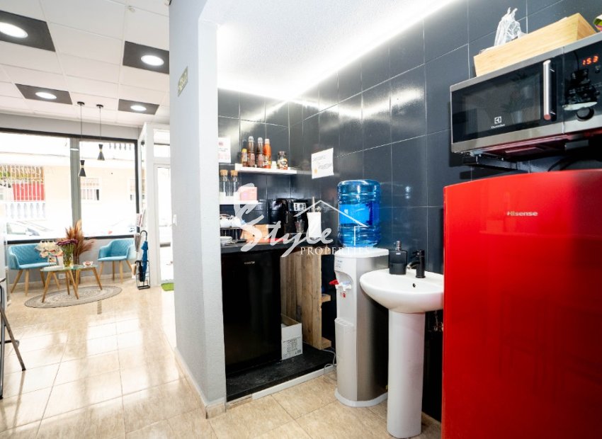 Reventa - Commercial - Torrevieja