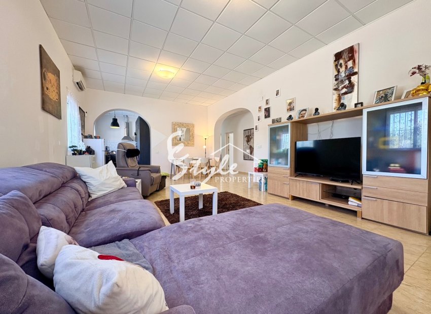 Reventa - Finca - Alicante - Dolores