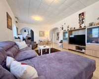 Reventa - Finca - Alicante - Dolores