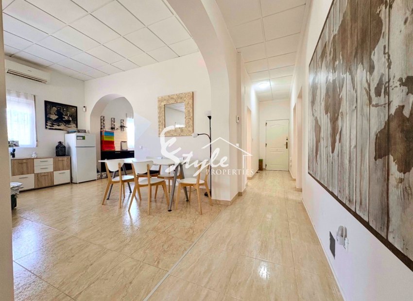 Reventa - Finca - Alicante - Dolores