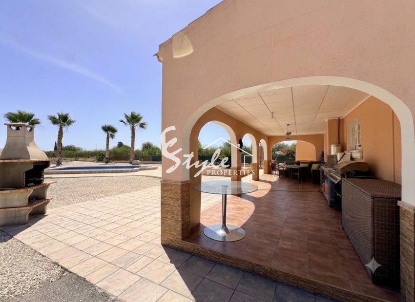 Reventa - Finca - Alicante - Dolores