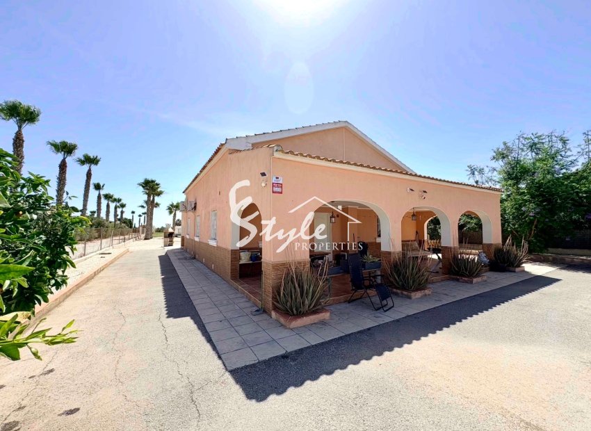 Reventa - Finca - Alicante - Dolores