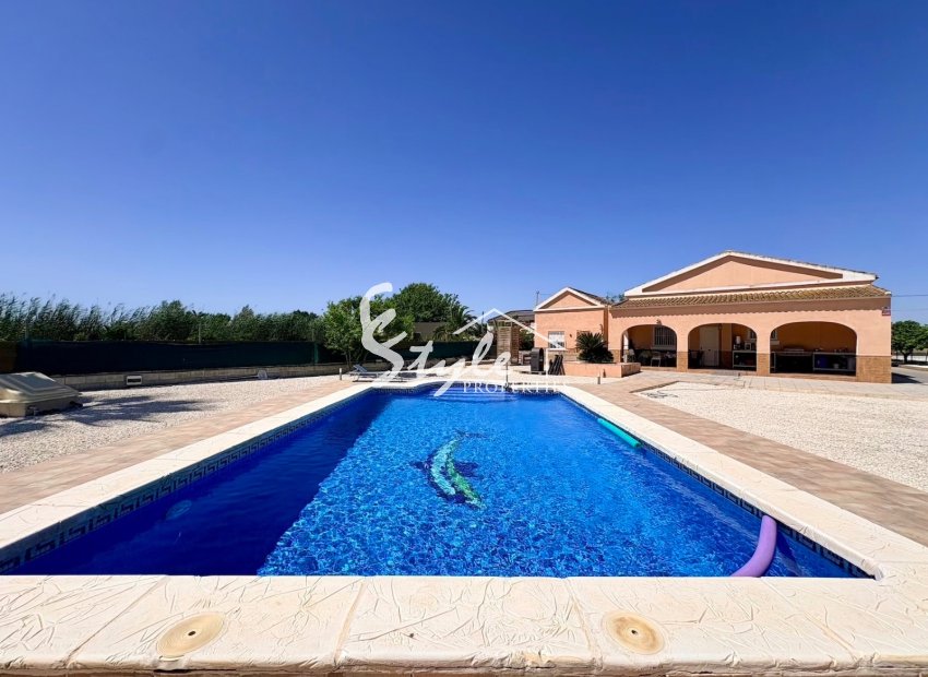 Reventa - Finca - Alicante - Dolores