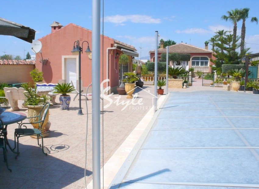 Reventa - Finca - Alicante - Dolores
