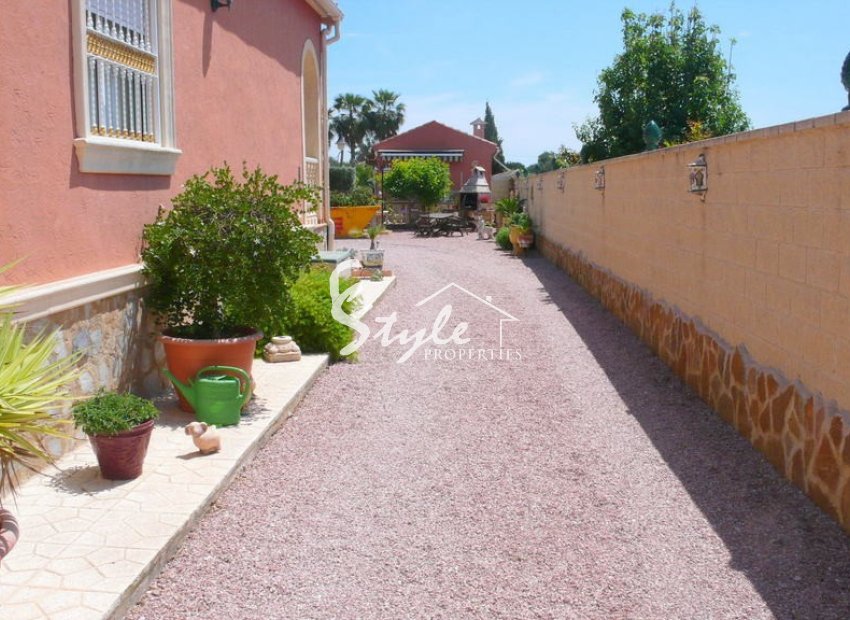 Reventa - Finca - Alicante - Dolores