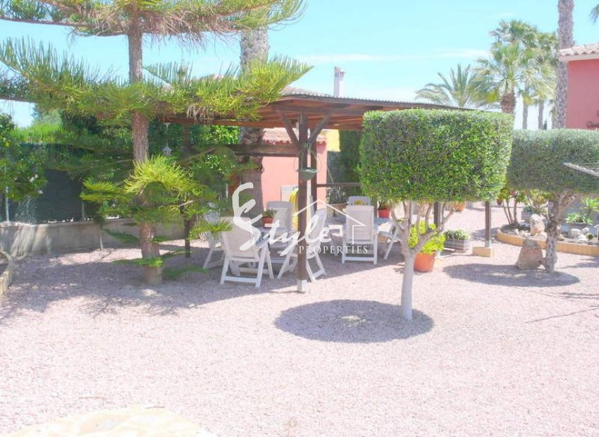 Reventa - Finca - Alicante - Dolores