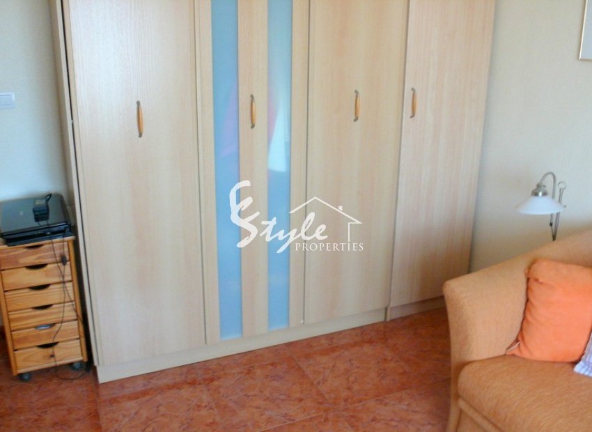 Reventa - Finca - Alicante - Dolores