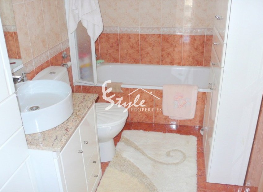 Reventa - Finca - Alicante - Dolores