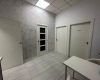 Reventa - Local comercial - La Zenia
