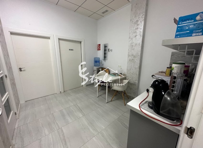 Reventa - Local comercial - La Zenia