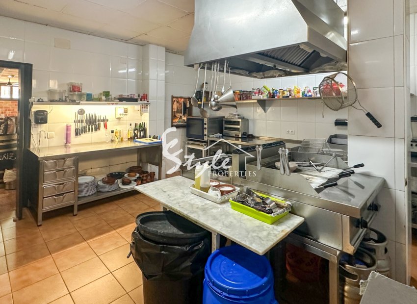Reventa - Local comercial - Torrevieja - Nueva Torrevieja - Aguas Nuevas