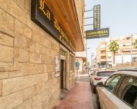 Reventa - Local comercial - Torrevieja - Paseo maritimo