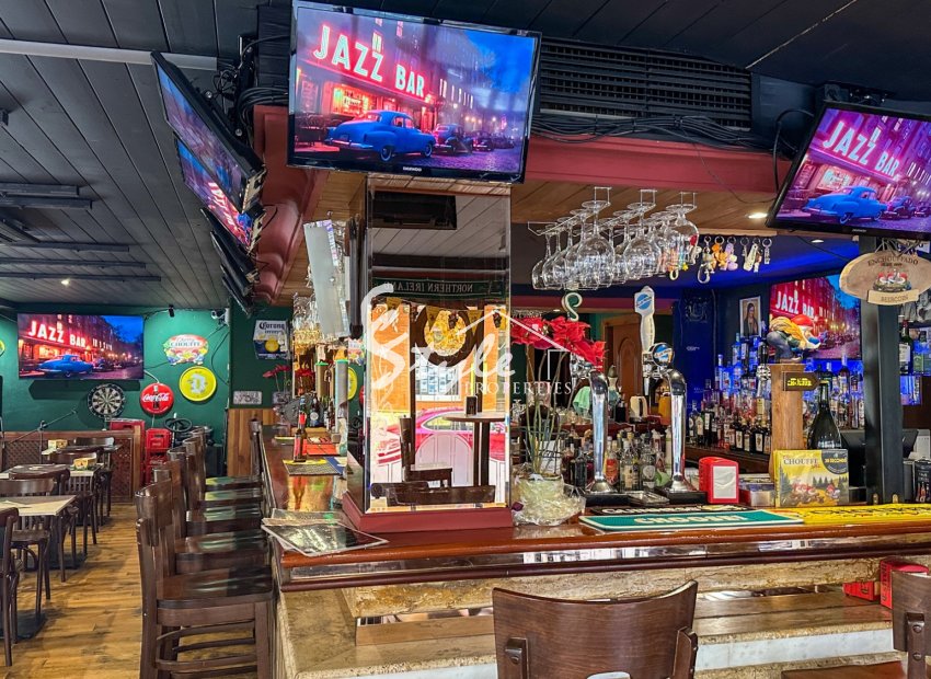 Reventa - Local comercial - Torrevieja - Playa del Cura