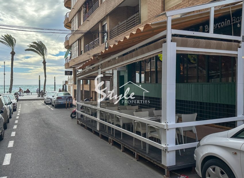 Reventa - Local comercial - Torrevieja - Playa del Cura