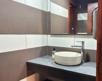 Reventa - Local comercial - Torrevieja - Playa del Cura