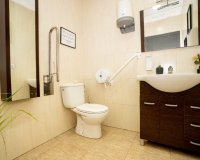 Reventa - Local comercial - Torrevieja