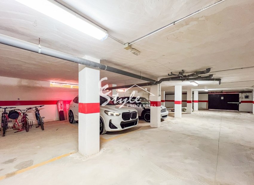 Reventa - Parking - Orihuela Costa  - Lomas de Cabo Roig