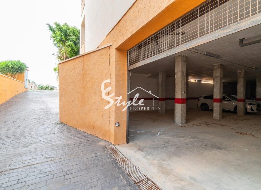 Reventa - Parking - Orihuela-Costa - Montezenia