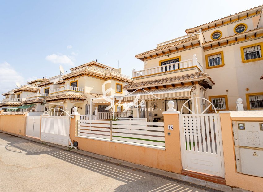 Reventa - Quatro house - Orihuela-Costa - Lomas de Cabo Roig