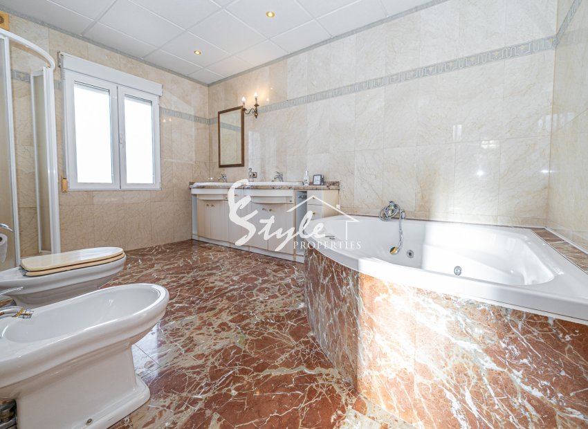 Reventa - Semi - Detached Villa - Torrevieja - El Chaparral