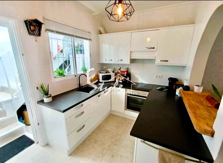 Reventa - Semi-Detached Villa - Villamartin - Costa Blanca