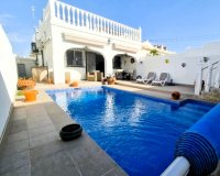 Reventa - Semi-Detached Villa - Villamartin - Costa Blanca