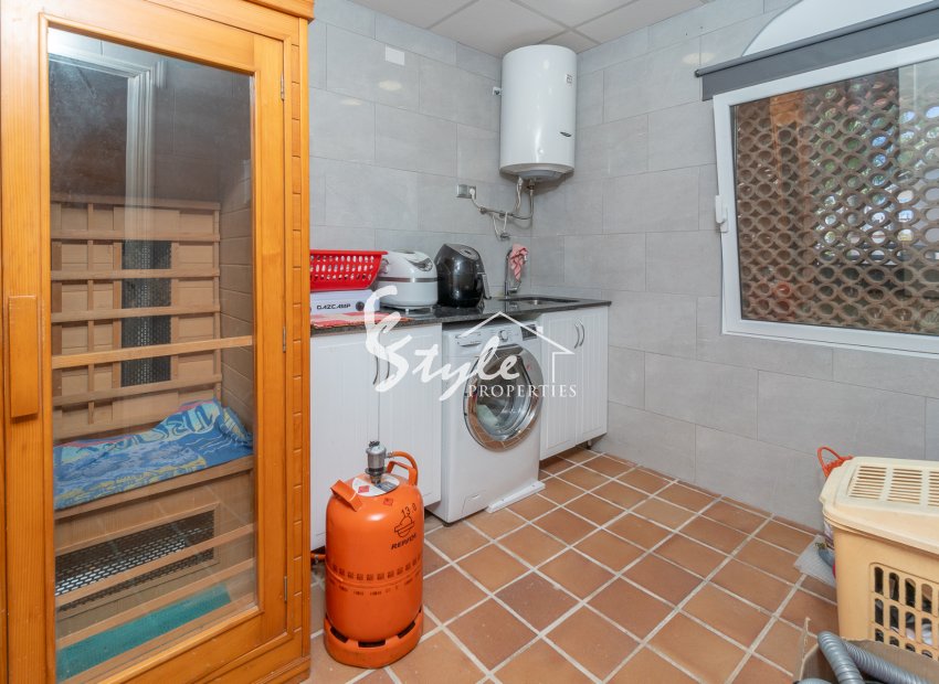 Reventa - Semi-Detached Villa - Villamartin, Orihuela Costa - Fortuna