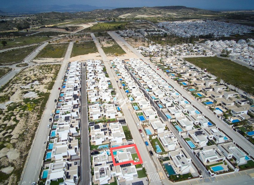 Reventa - Semi-Detached Villa - Vistabella Golf