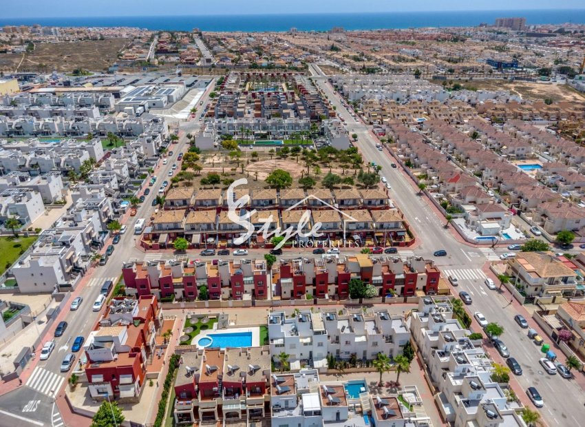 Reventa - Terraced house / Townhouse - Torrevieja  - Aguas Nuevas